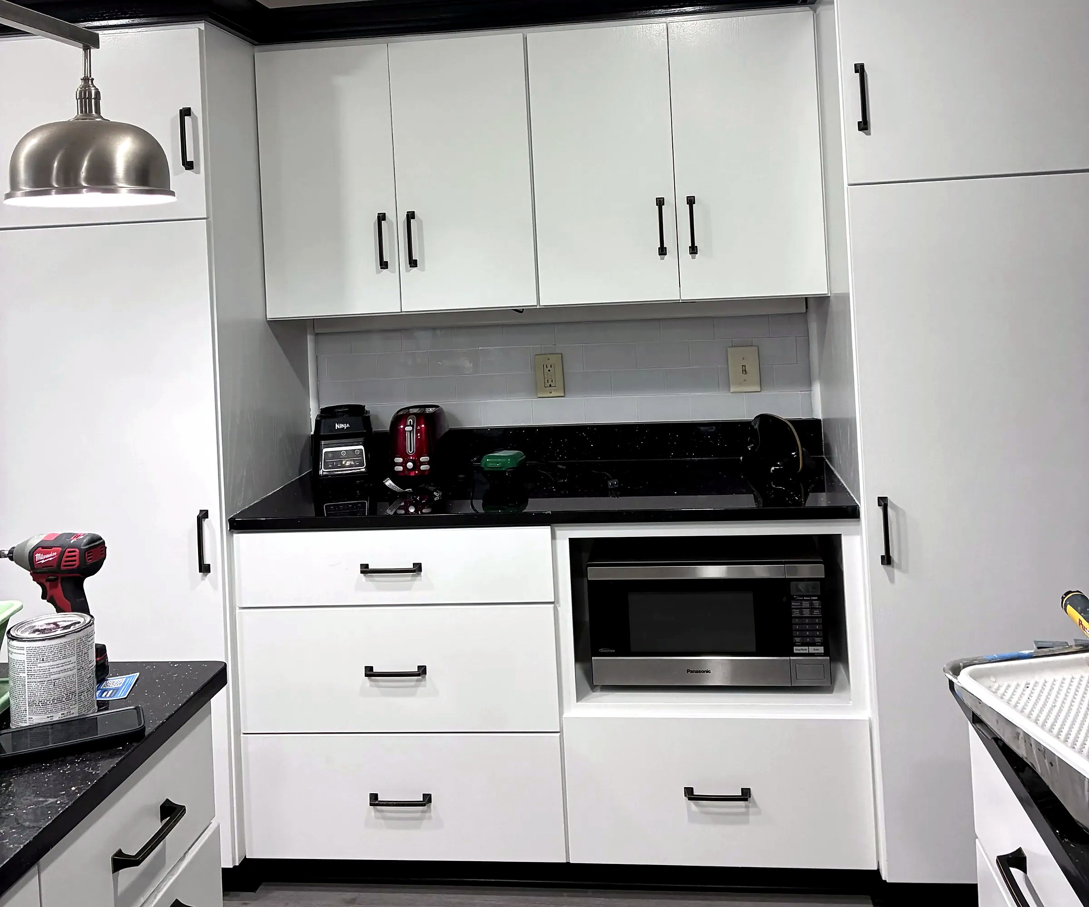 Finished modern kitchen remodel