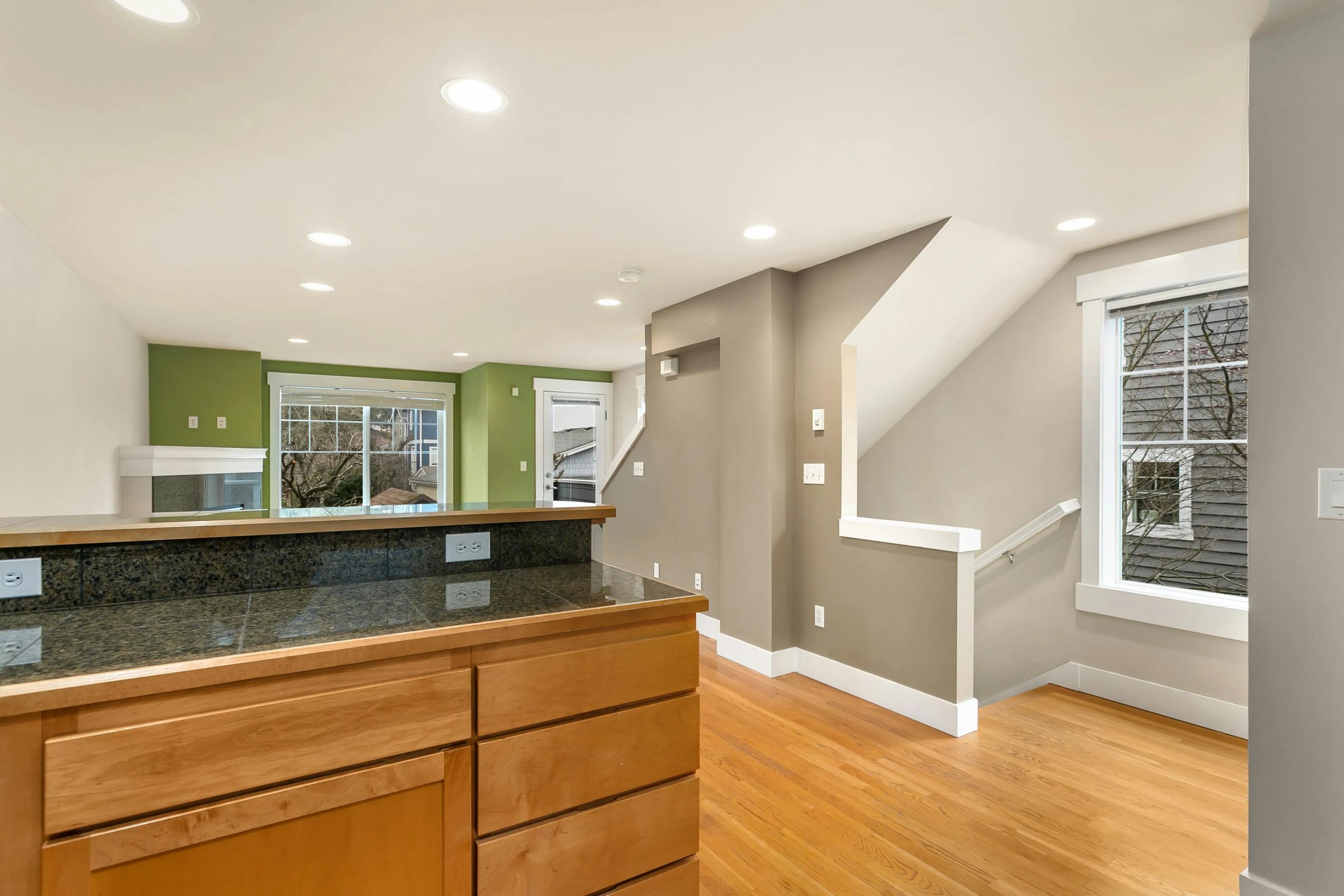 Finished kitchen and stairway remodel